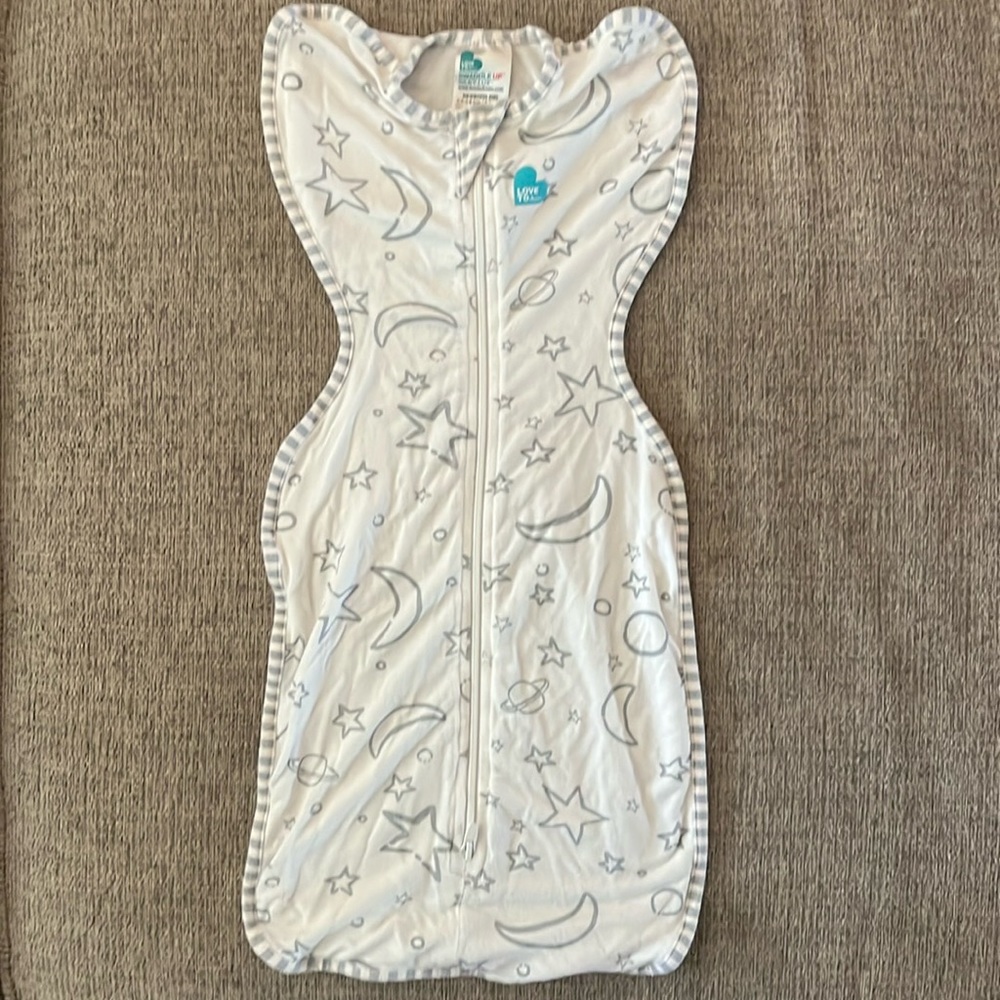 Love to Dream Baby Swaddle White/Grey Moon and Stars
